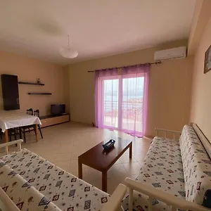 Apartment L.t. 5th Street, Sarandë